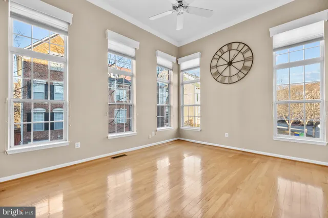 $735,000 | 5129 Donovan Drive, Alexandria, VA 22304