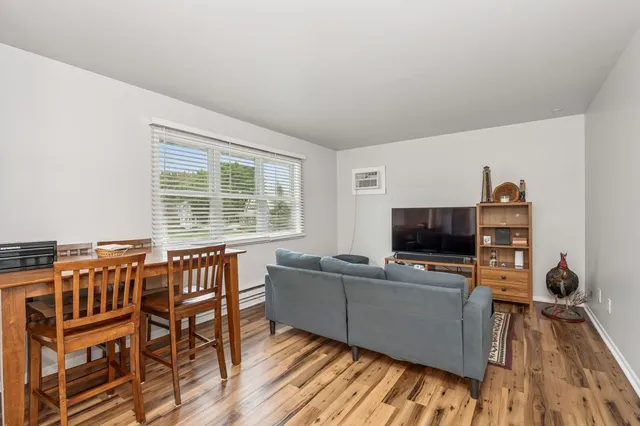 $1,500,000 | 1128 Wisconsin Street, Lake Geneva, WI 53147