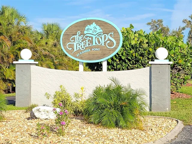 a picture of a living room