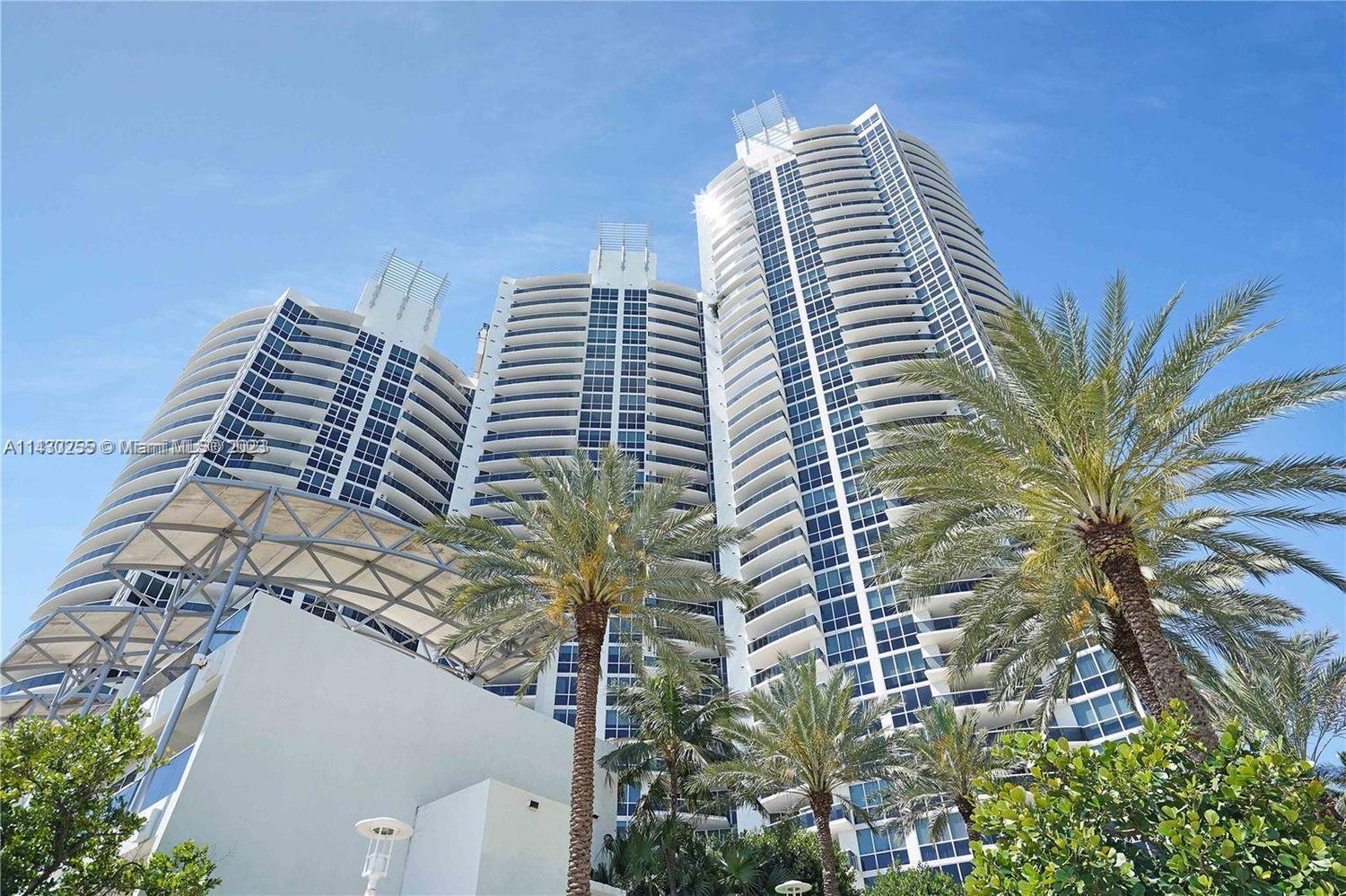 400 Alton Road, Unit 3403 Miami Beach, FL 33139 - Photo 30 of 34 a view of a city with tall buildings