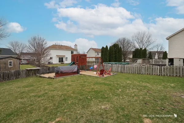 $3,250 | 2764 Olympic Court, Aurora, IL 60503