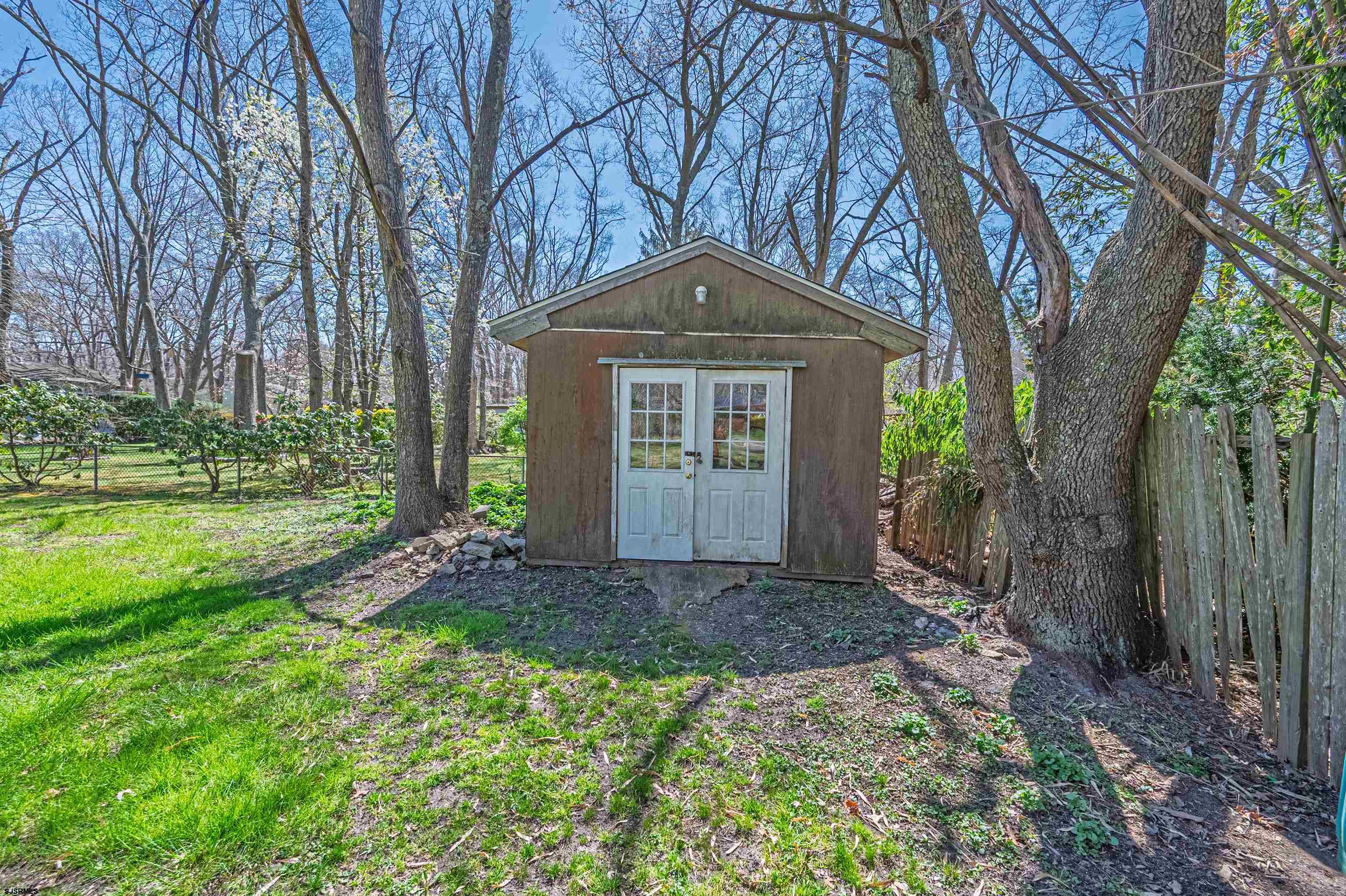 217 South Pitney Road Galloway Township, NJ 08205 - Photo 26 of 40