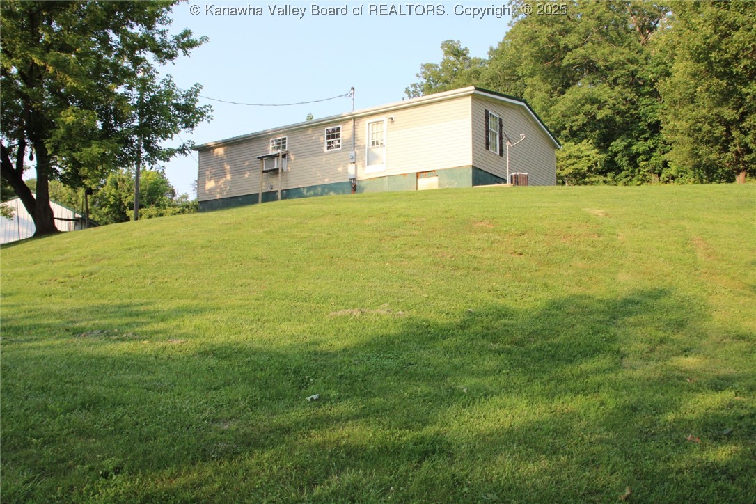 2888 Bear Wallow Road Leon, WV 25123 - Photo 27 of 33 Gallery Image 27