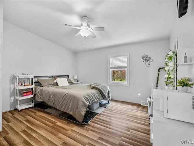 $199,900 | 17 Factory Street, Constantia, NY 13042