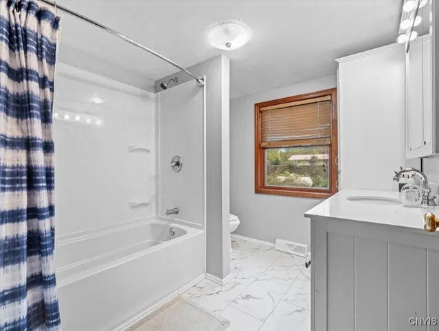 $199,900 | 17 Factory Street, Constantia, NY 13042