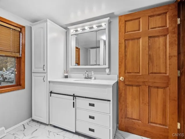 $199,900 | 17 Factory Street, Constantia, NY 13042