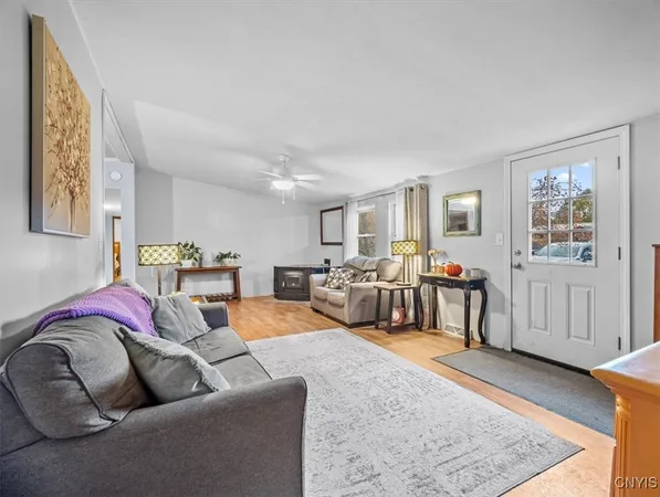 $184,900 | 17 Factory Street, Constantia, NY 13042
