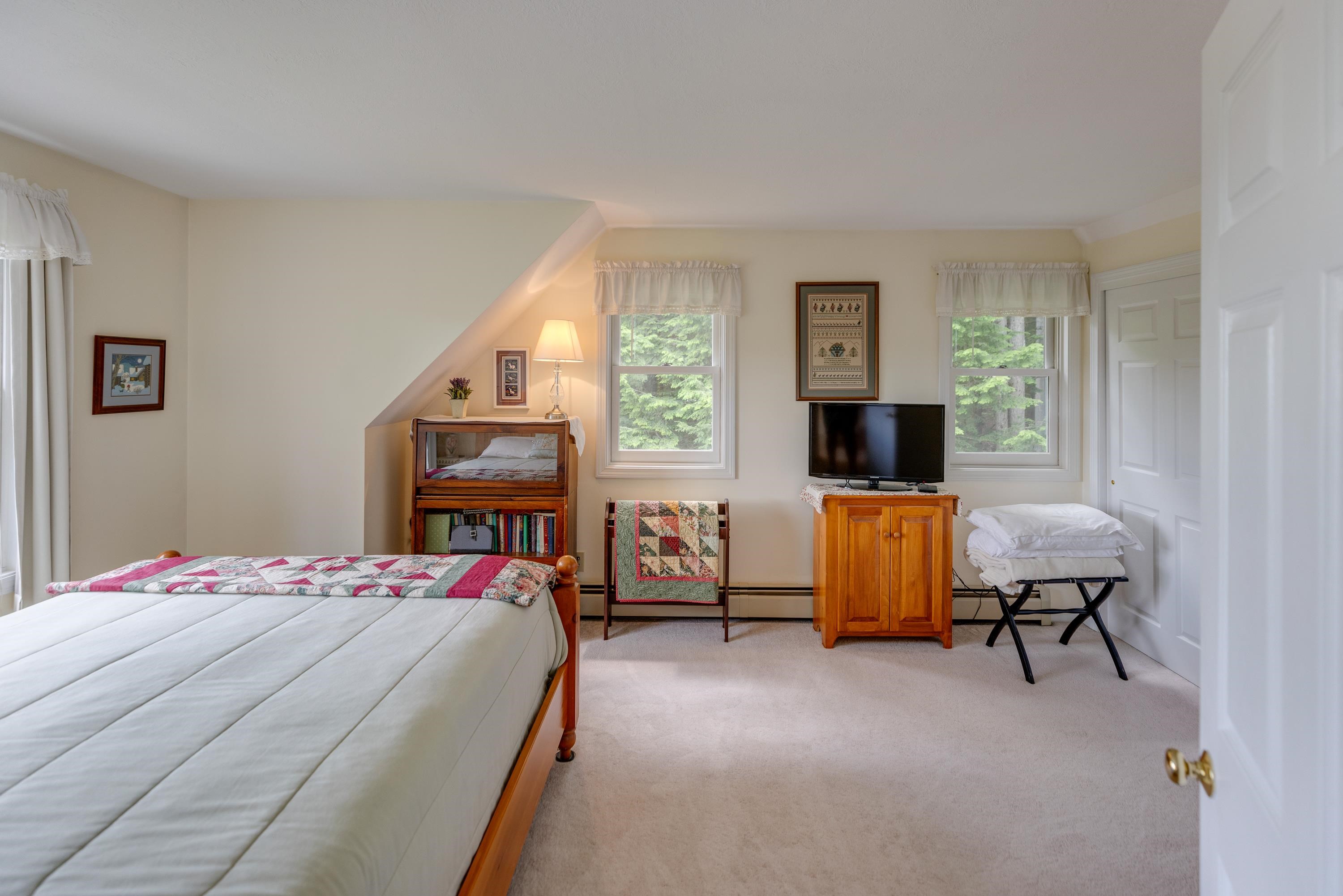 226 Hobart Hill Road Hebron, NH 03241 - Photo 29 of 60
