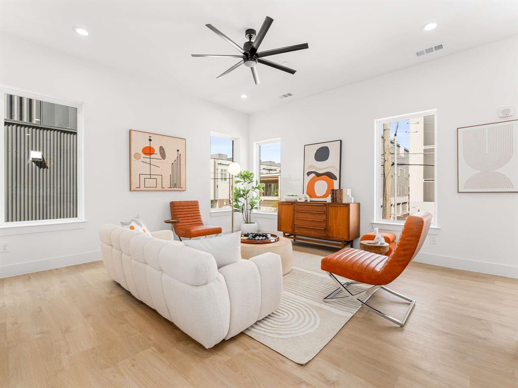 2015 North Prairie Avenue, Unit 202 Dallas, TX 75204 - Photo 18 of 40