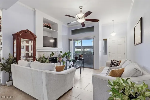 $300,000 | 8985 South Durango Drive, Unit 1082, Las Vegas, NV 89113