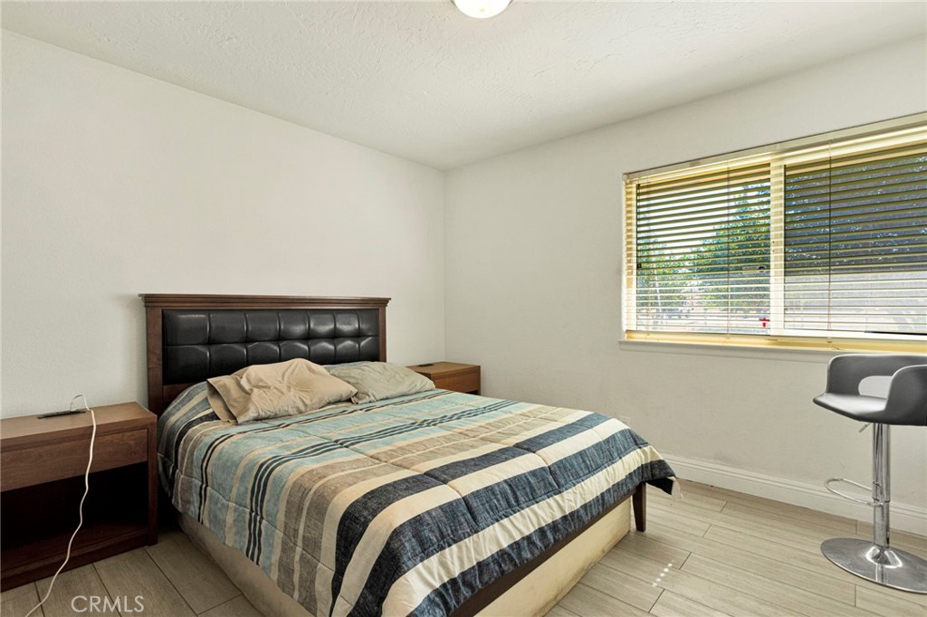 10080 Deep Creek Road Apple Valley, CA 92308 - Photo 30 of 55