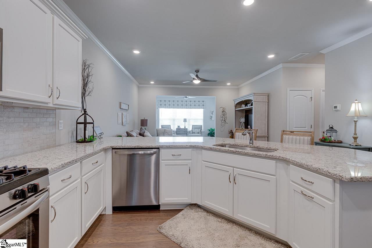 100 Coosa Lane Anderson, SC 29621 - Photo 10 of 36 Gallery Image 10