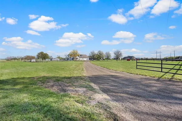 $960,000 | 7384 Rector Road, Sanger, TX 76266