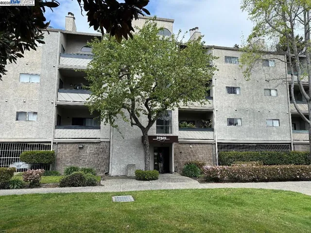 $2,700 | 25850 Kay Avenue, Hayward, CA 94545