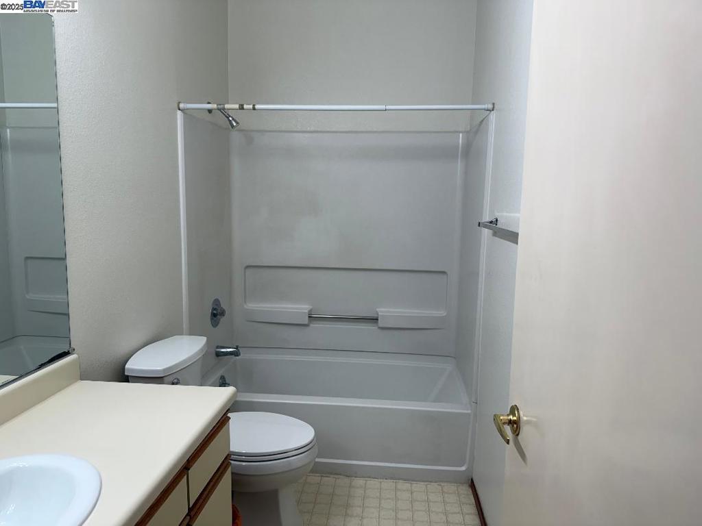 25850 Kay Avenue Hayward, CA 94545 - Photo 8 of 17