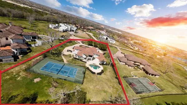 $2,990,000 | 56 Chevall Court, Richmond, TX 77469