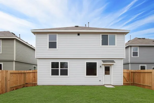 $2,100 | 1421 Mount Bassie Trail, Conroe, TX 77301