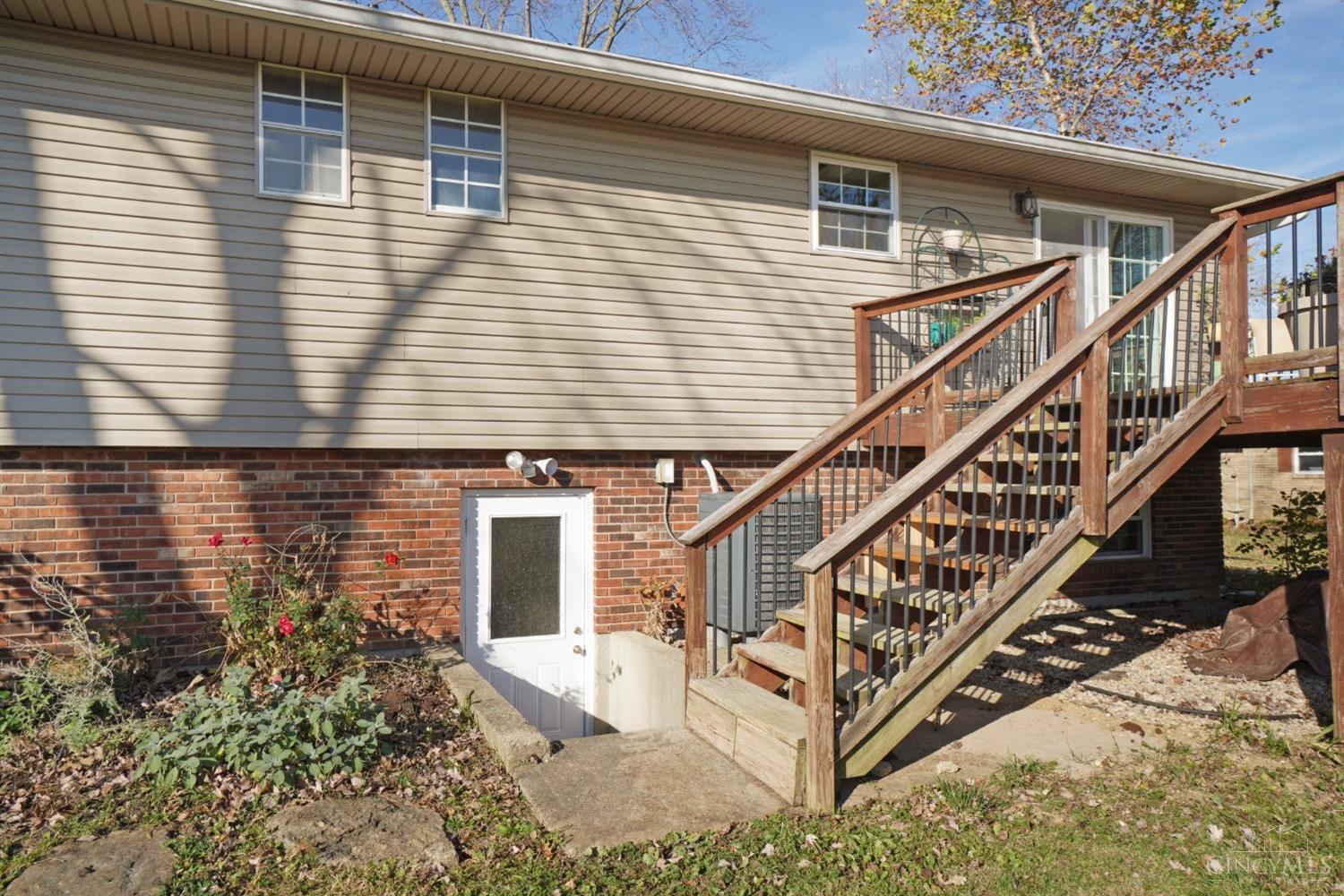 2390 Bell Road Hamilton, OH 45013 - Photo 30 of 35 Gallery Image 30