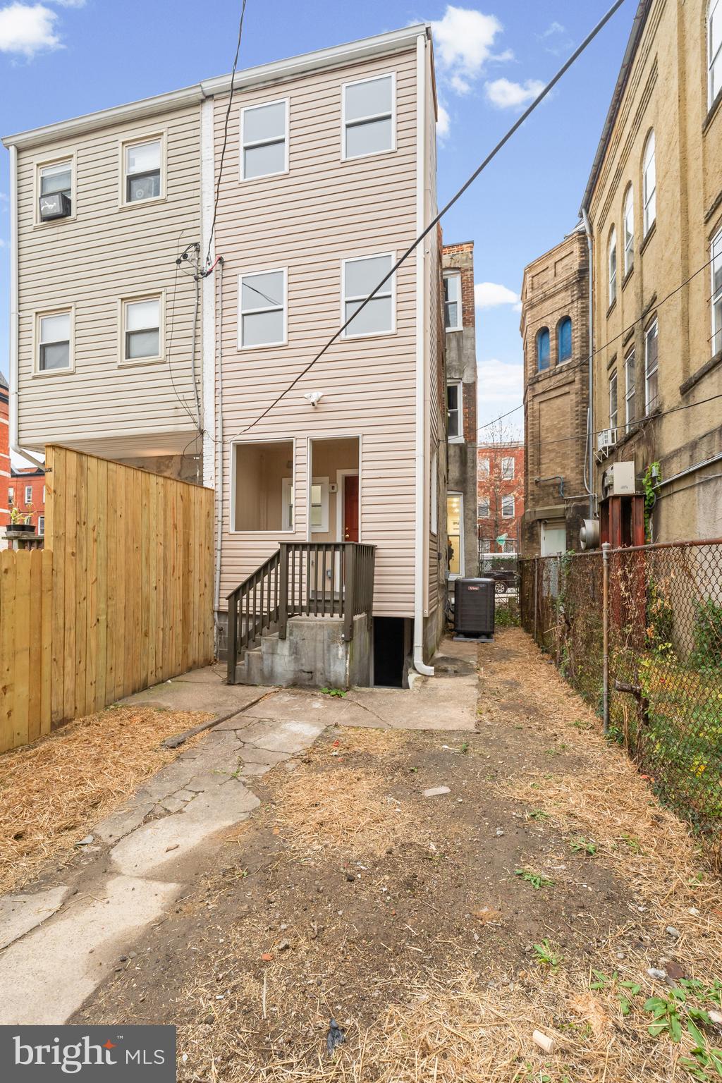 2103 McCulloh Street Baltimore, MD 21217 - Photo 49 of 57