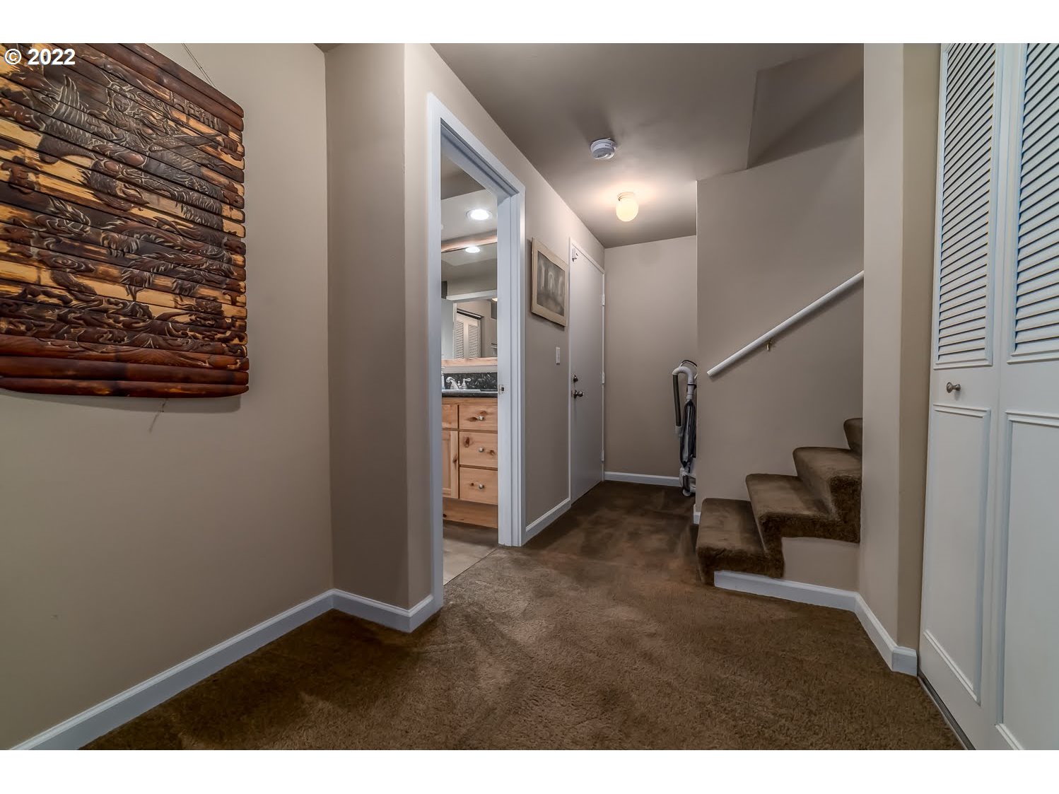 214 Trailside Loop Eugene, OR 97405 - Photo 21 of 32 Gallery Image 21