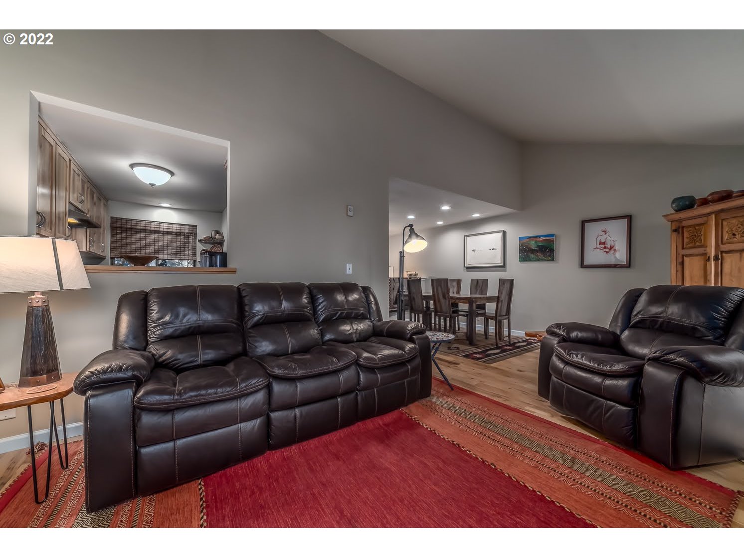 214 Trailside Loop Eugene, OR 97405 - Photo 6 of 32 Gallery Image 6