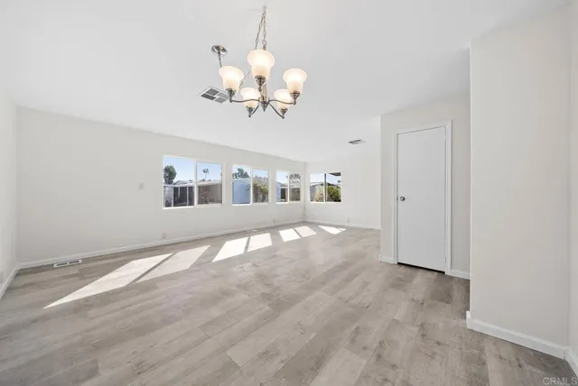 $2,100 | 5001 West Florida Avenue, Unit SPC 129, Hemet, CA 92545