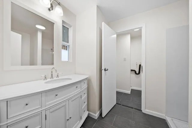 $2,100 | 5001 West Florida Avenue, Unit SPC 129, Hemet, CA 92545