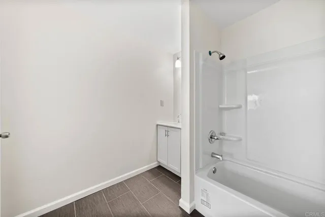 $2,100 | 5001 West Florida Avenue, Unit SPC 129, Hemet, CA 92545