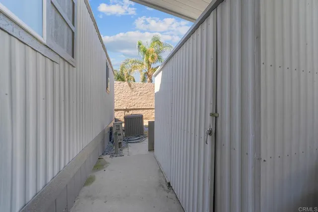 $2,100 | 5001 West Florida Avenue, Unit SPC 129, Hemet, CA 92545