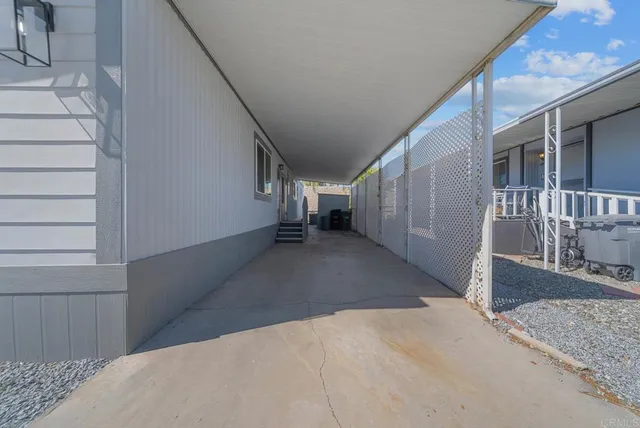 $2,100 | 5001 West Florida Avenue, Unit SPC 129, Hemet, CA 92545