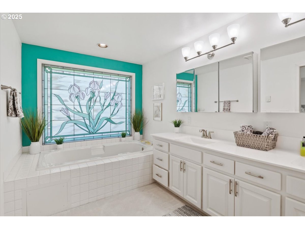 6359 Crampton Drive Keizer, OR 97303 - Photo 12 of 48