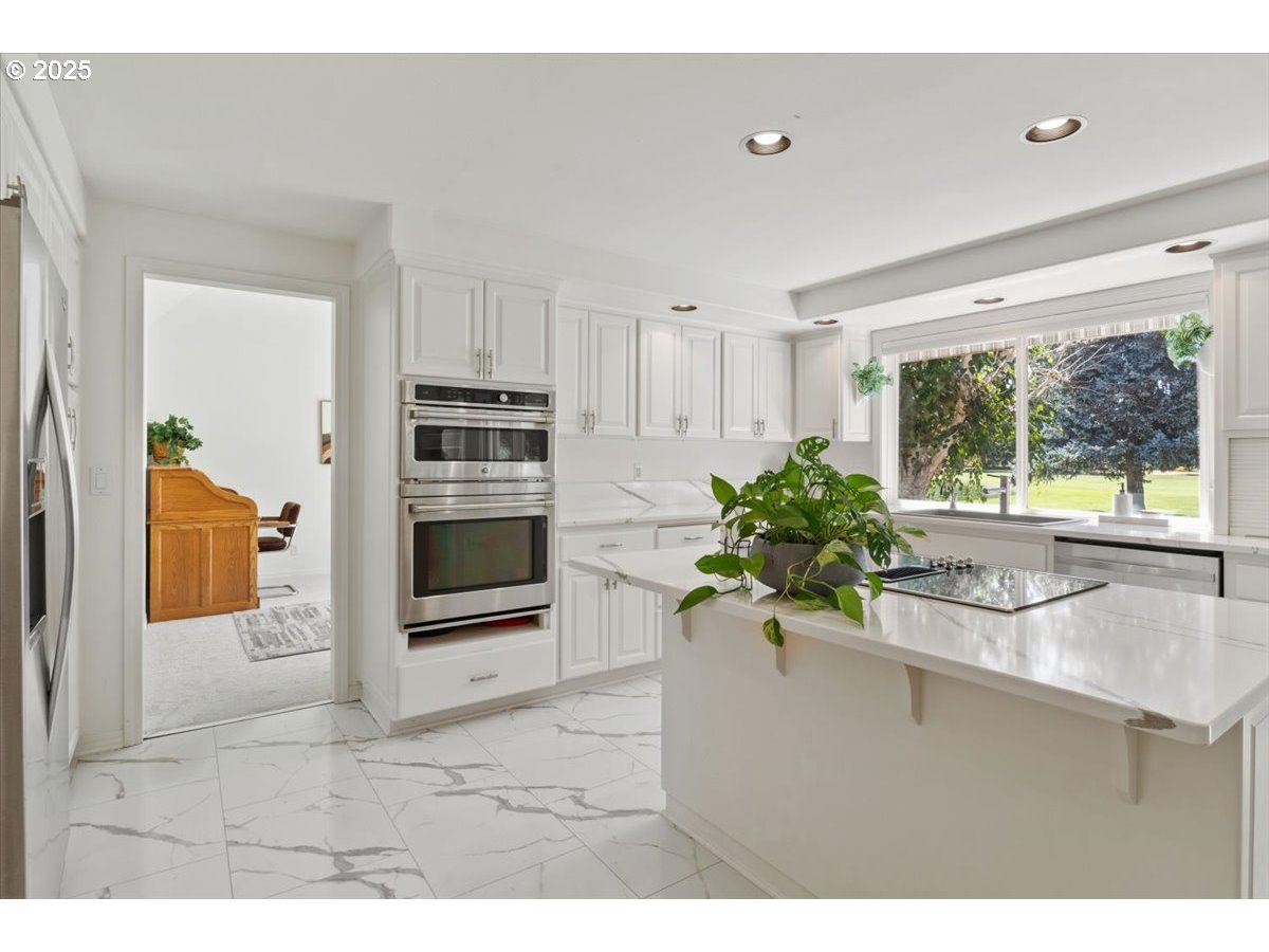 6359 Crampton Drive Keizer, OR 97303 - Photo 29 of 48