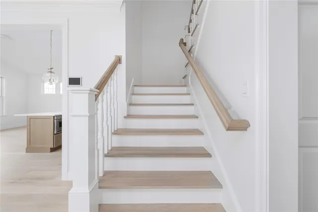 $1,949,000 | 4 Lookout Lane, Portsmouth, RI 02871