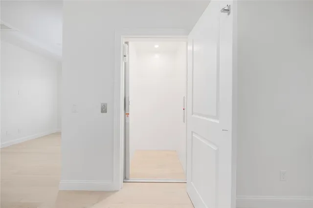 $1,949,000 | 4 Lookout Lane, Portsmouth, RI 02871