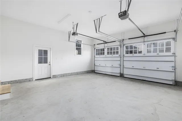 $1,949,000 | 4 Lookout Lane, Portsmouth, RI 02871