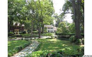 1622 Brandon Road Charlotte, NC 28207 - Photo 3 of 15 Gallery Image 3