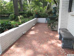 1622 Brandon Road Charlotte, NC 28207 - Photo 4 of 15 Gallery Image 4