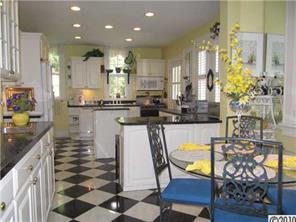 1622 Brandon Road Charlotte, NC 28207 - Photo 10 of 15 Gallery Image 10
