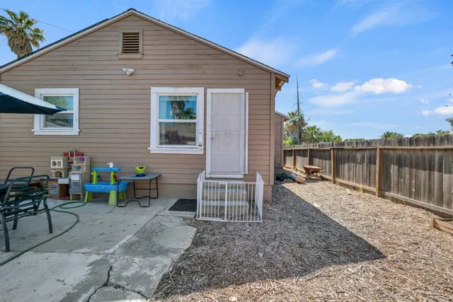 $405,000 | 421 West Street, Woodland, CA 95695