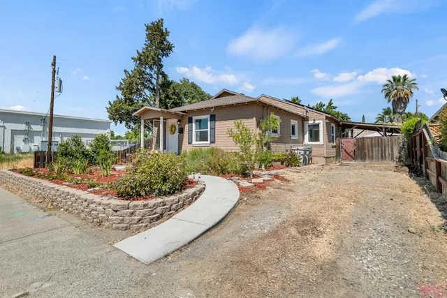 $405,000 | 421 West Street, Woodland, CA 95695