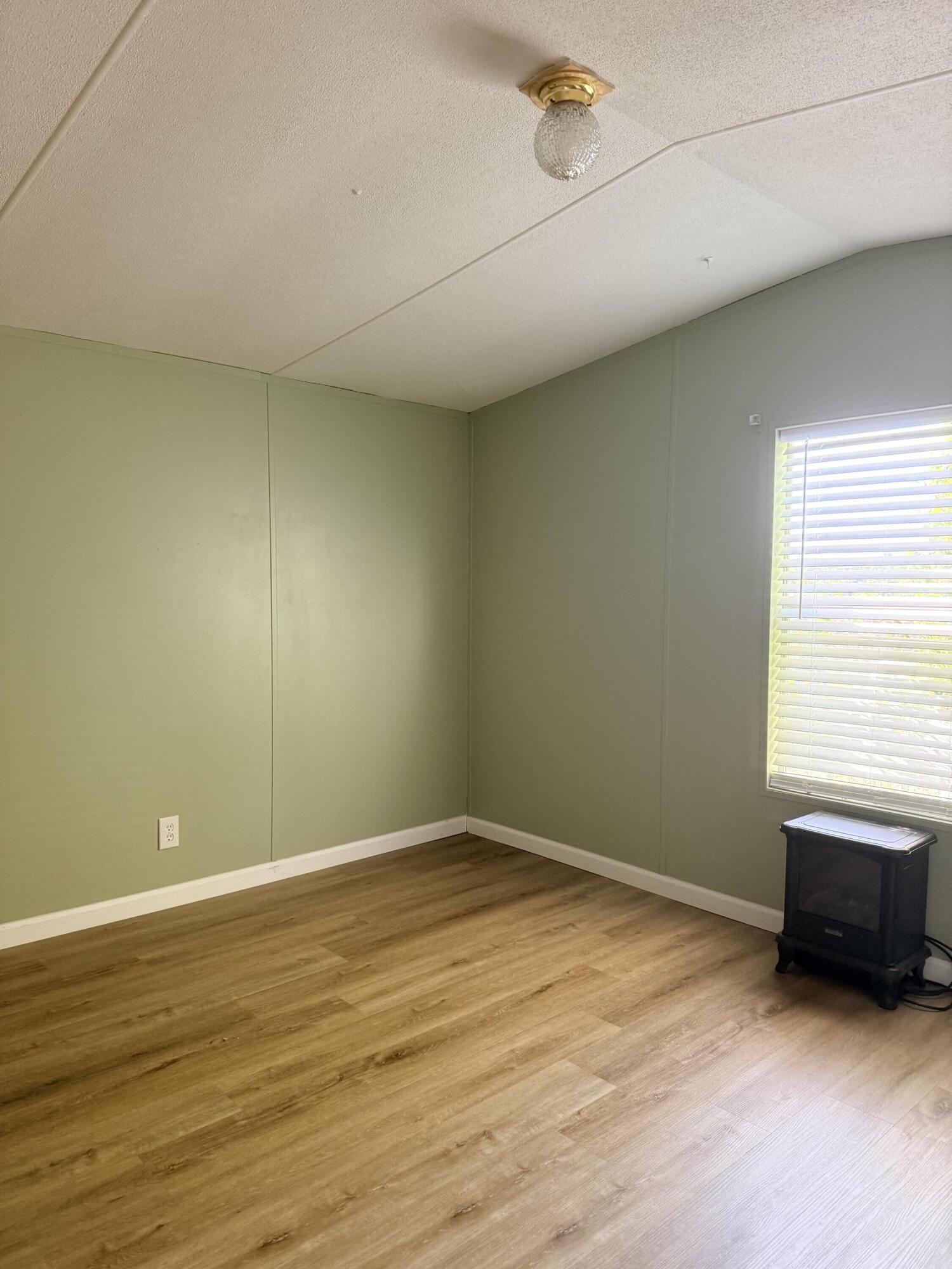 4981 Porter Pond Road Chipley, FL 32428 - Photo 28 of 38 Bedroom