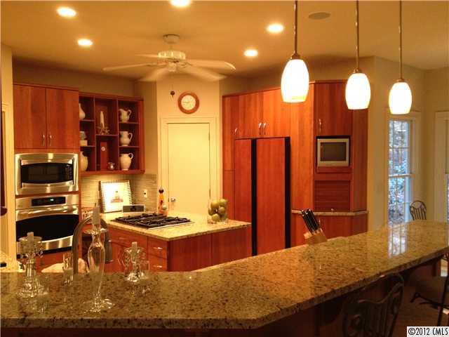 20210 Shearer Road Davidson, NC 28036 - Photo 4 of 16 Gallery Image 4