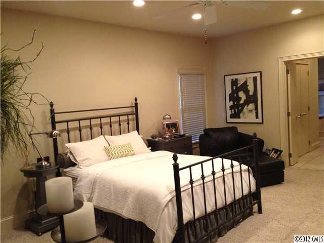 20210 Shearer Road Davidson, NC 28036 - Photo 8 of 16 Gallery Image 8