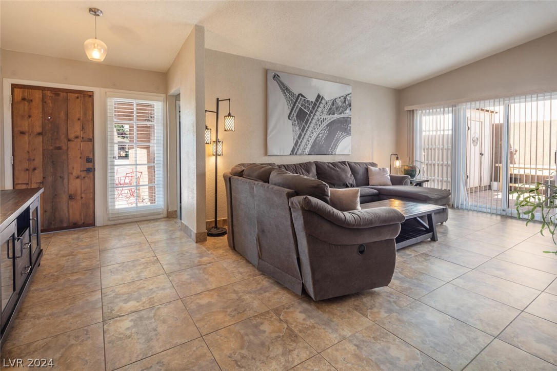 1452 Bronco Road Boulder City, NV 89005 - Photo 5 of 37 Gallery Image 5