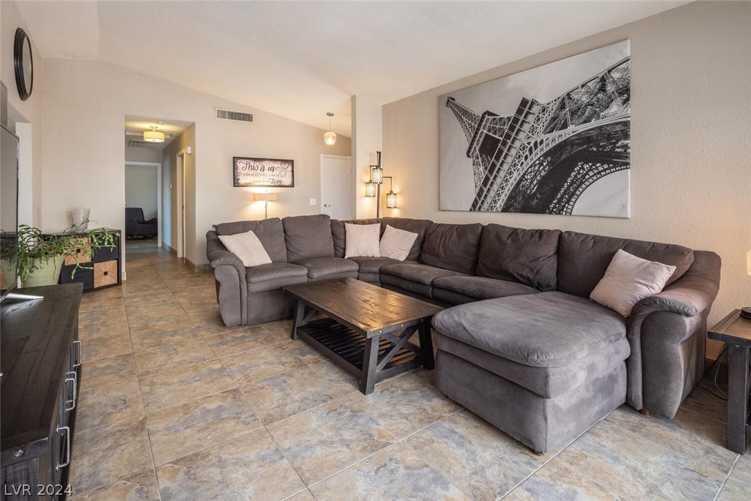 1452 Bronco Road Boulder City, NV 89005 - Photo 6 of 37 Gallery Image 6