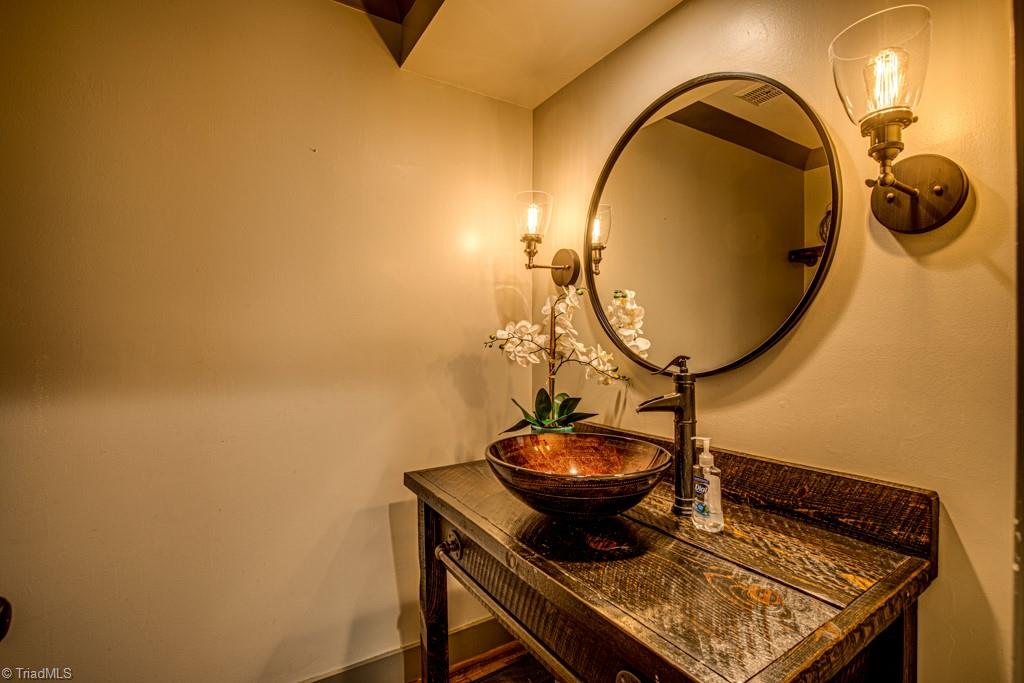 3670 Community Church Road Pfafftown, NC 27040 - Photo 19 of 50 Gallery Image 19