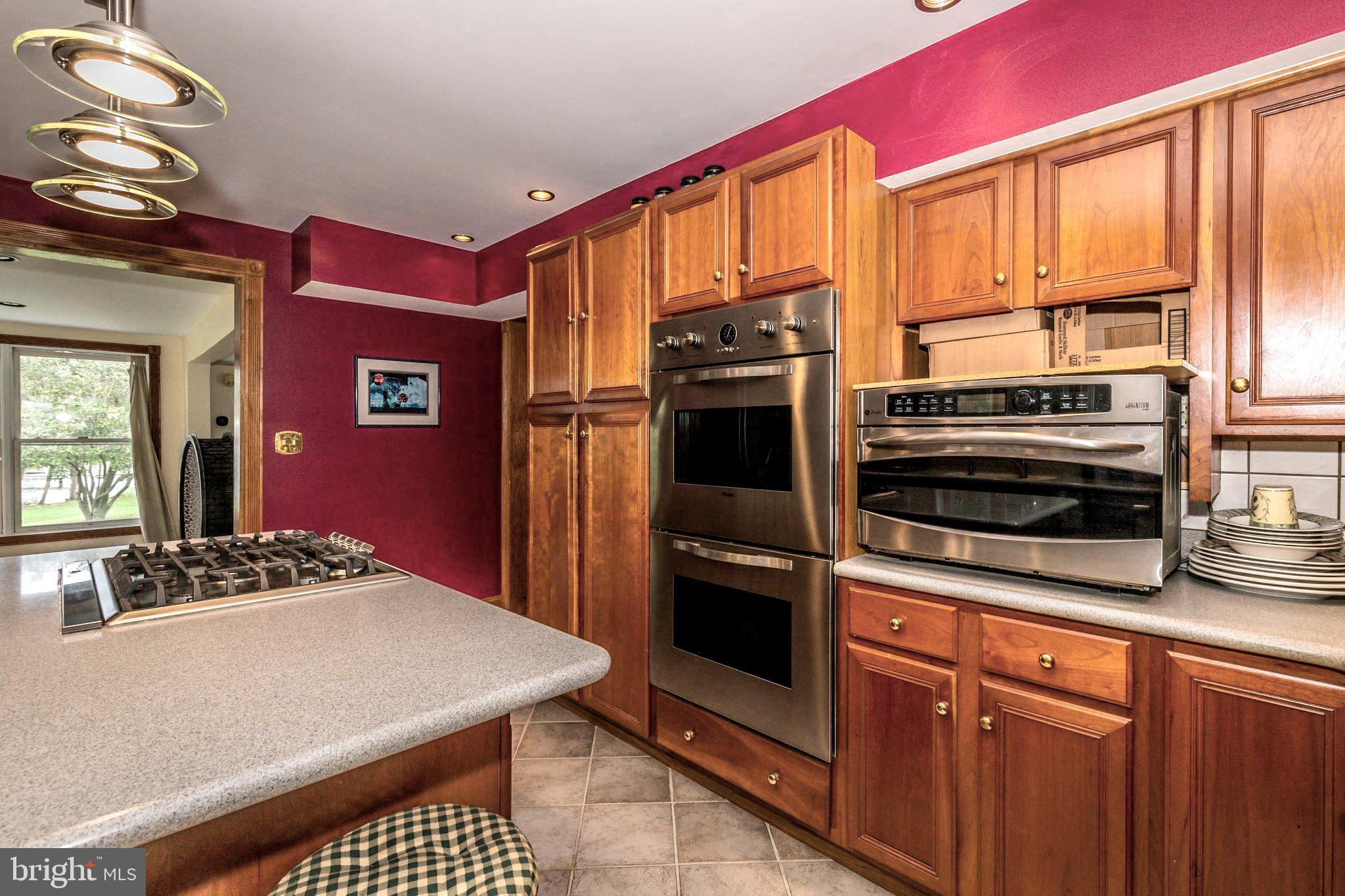1313 Mayo Road Edgewater, MD 21037 - Photo 23 of 42 Stainless Appliances . Double Wall Ovens