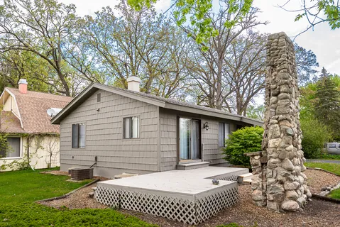 $329,000 | 67 Honeysuckle Drive, Crystal Lake, IL 60014