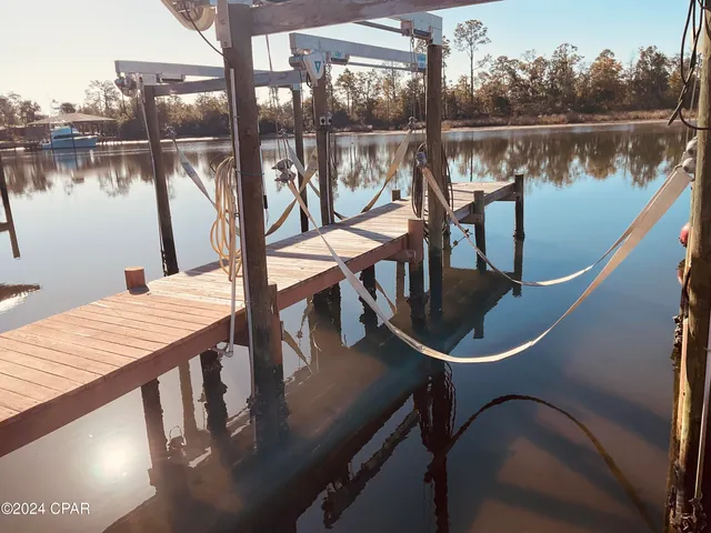 $550,000 | 810 West 8th St Circle, Lynn Haven, FL 32444