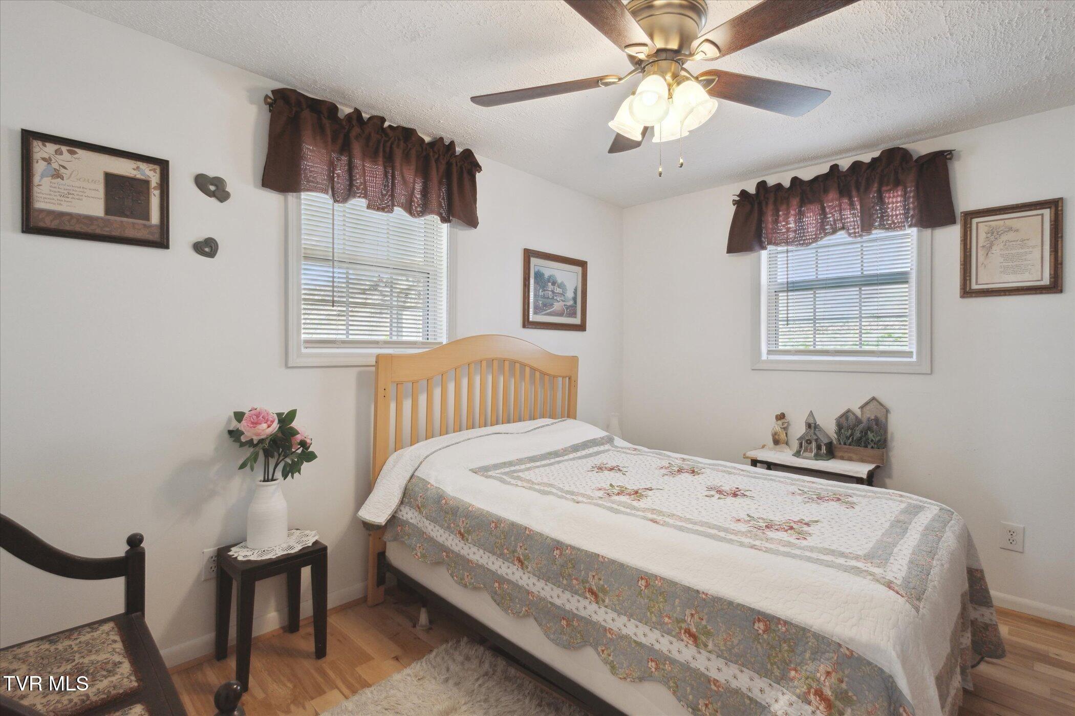 387 Peters Hollow Road Elizabethton, TN 37643 - Photo 15 of 50 14-387-Peters-Hollow-Rd-Elizabethton-TN-